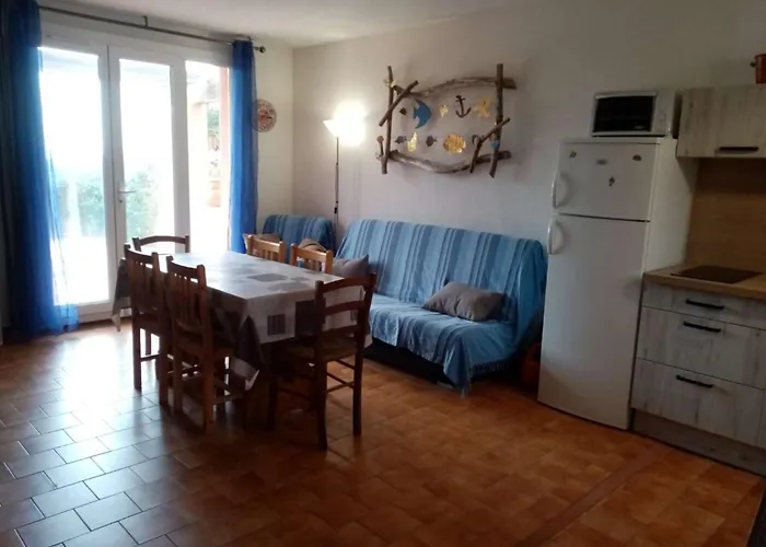 Дом отдыха Maison Proche De La *